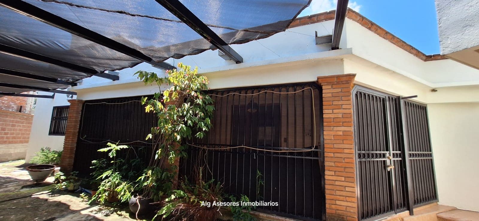 House for Sale in Praderas de la Hacienda, Celaya Gto. - Image 5