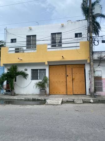 Great business opportunity! Furnished house for sale, with 8 studios