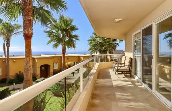 Beach Paradise, Condo for Rent (1st. Floor, La Jolla Real) - Image 2