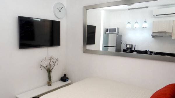 studio 1 bath in 5 de diciembre with washer & dryer - Image 5