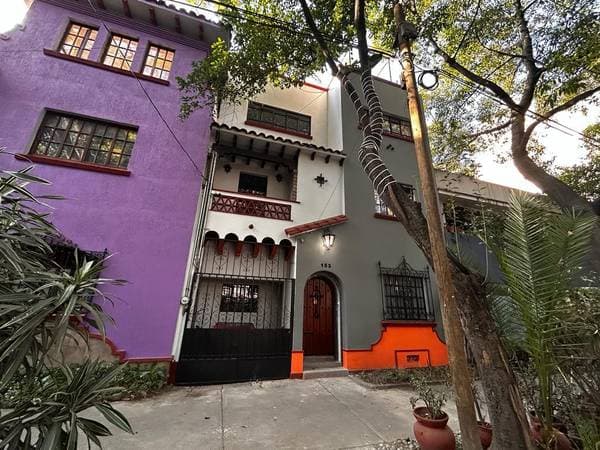 Lovely studio loft in Condesa....