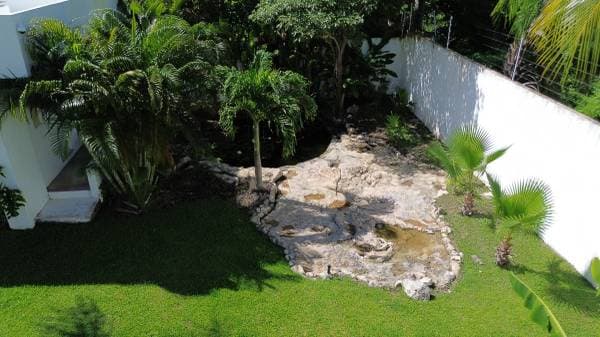 Huge mansion for sale Merida Norte - Image 4