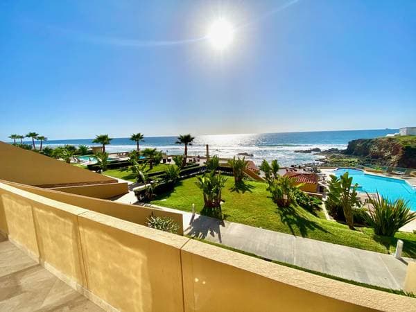 4 bedroom Beach Front Villa - La Jolla Real Resort
