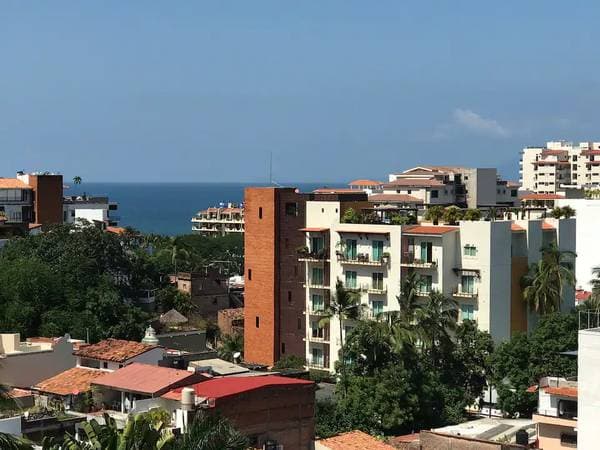 Condo Lucy Available a year lease - Image 3