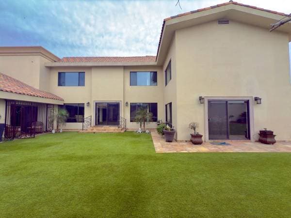 ‼️House for sale in Villafontana Segunda Sección with large yard ‼️ - Image 3