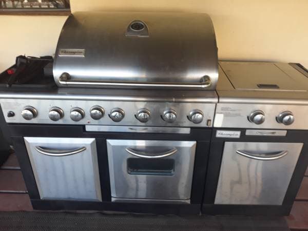 Waterfront House - Image 2