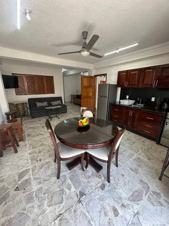 Centro 2 bedrooms 1 bath apartment for long term rent! - Image 4