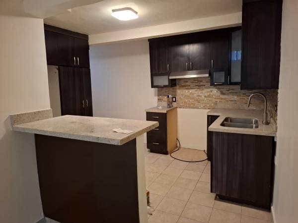 House For Rent In Otay. 2 Bedrooms. Ground Floor. 5 Min. From Sentri Line