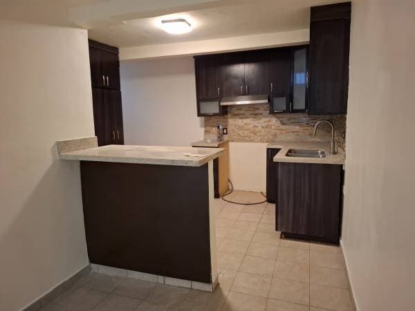 House For Rent In Otay. 2 Bedrooms. Ground Floor. 5 Min. From Sentri Line - Image 2