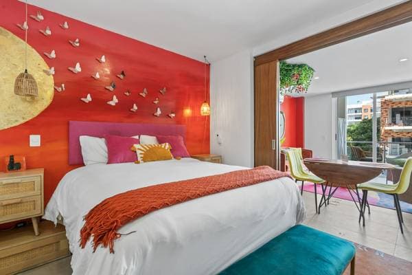 Studio Apartment -- Versalles -- $249,000. USD - Image 3