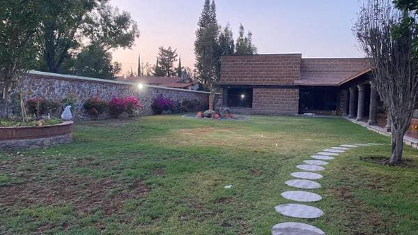 Luxury Ranch In A Magical Town - Investment Opportunity - Image 5