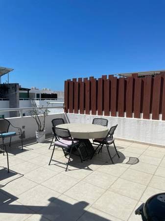 For Sale by Owner-Townhouse Tri-Level with Roof top! - Image 5