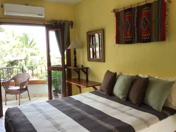 Puerto Vallarta - Studio Condo - Panoramic Ocean Views - Image 4