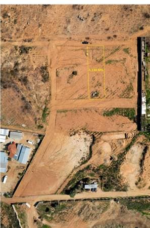 Attention Auction Country Land 1,134 Sq Meters On Wine Route