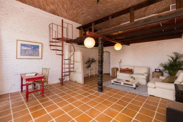 Double level Loft - 750 dollars Available March 1st 2026