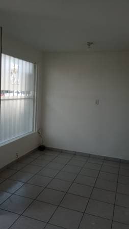 COMMERCIAL SPACE FOR LEASE / CORNER OF CALLE 3a. AND AVE. H ZONA CENTRO - Image 5