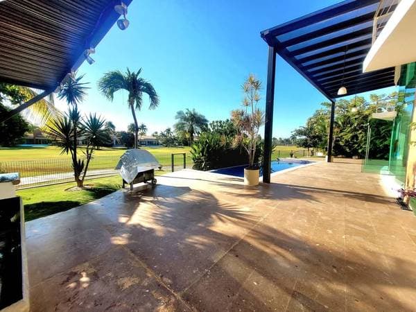 El Tigre Luxury Residence 1yr lease Views to golf course - Image 4