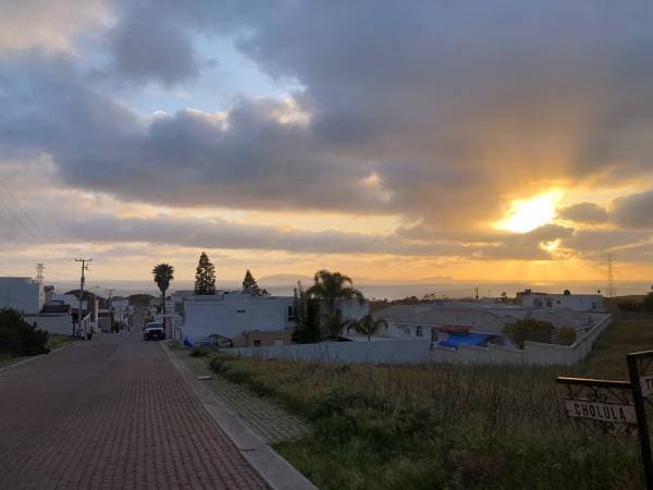 Gated guarded community ocean view corner lot - Image 4