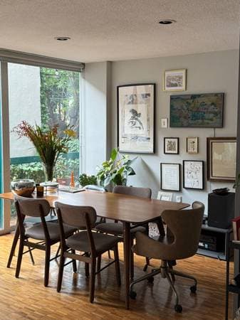 Hermoso departamento en zona centrica - Image 4