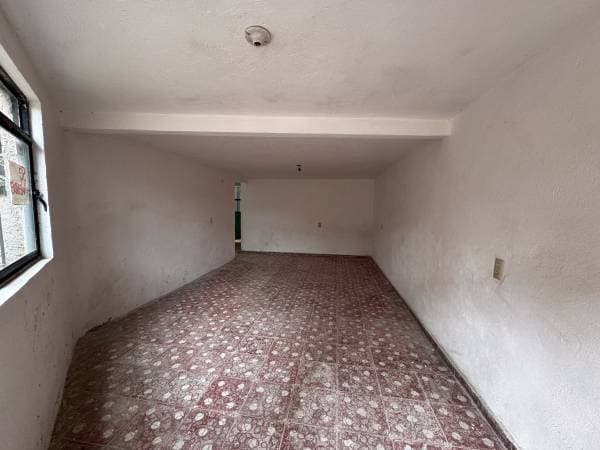 Casa Leo: Colonial Charm Home with Room to Grow