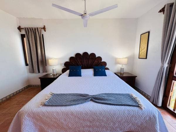 1-Bedroom Condo with Stunning Ocean Views - Image 5