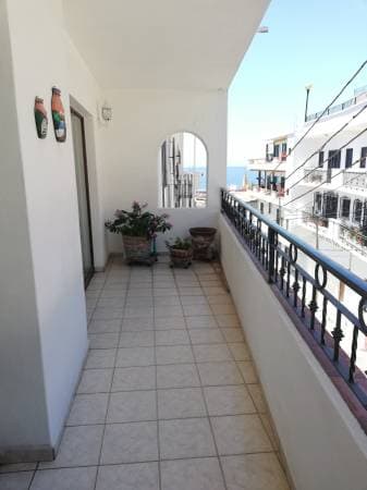 Colonial 2 beds apartment with Private large balcony and ocean view - Image 3
