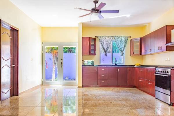 3-bedroom house in El Cielo Residencial - Image 5