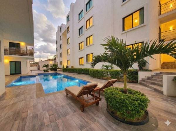 for sale portanova penthouse, 3 bedrooms and 2 baths - Image 5