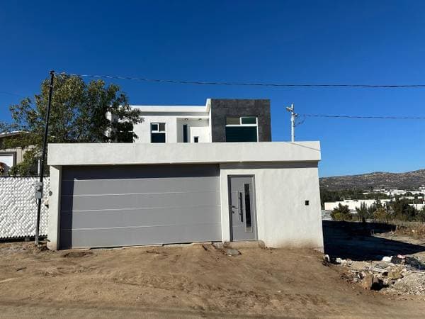 Se Vende Casa En Col. Loma Alta A Unos Pasos De Plaza Encinos