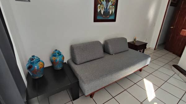 1 bed 1 bath in the romantic zone - Image 4