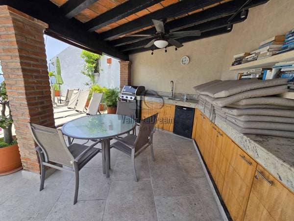 Romantic Zone - Steps to Los Muertos Beach - Image 3