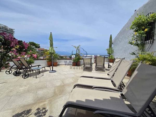 Romantic Zone - Steps to Los Muertos Beach - Image 4