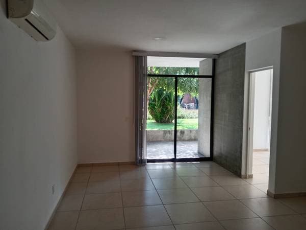 Unfurnished Ground Level 2 Bed 2 Bath Gated Community - Image 5