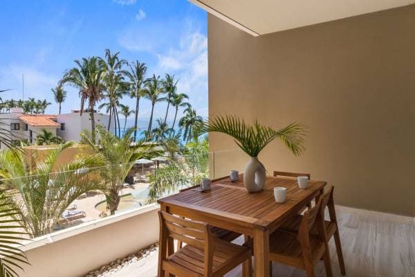 V Bucerias, 2 Bedroom. $769,000. USD - Image 3