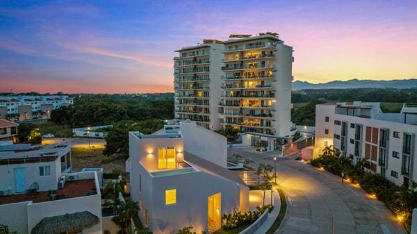 Brand-New Home in Flamingos Residencial – Contemporary Design - Image 3