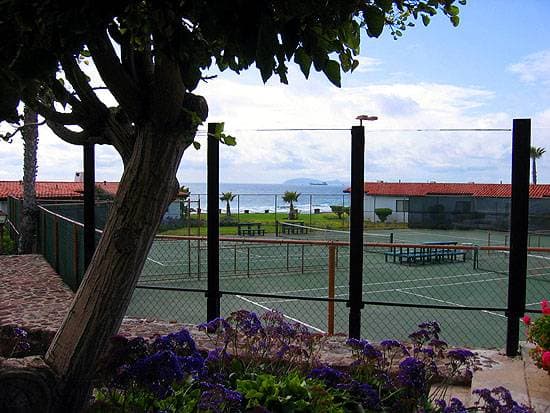 Beautiful Condo for Rent in One of the Best and Most Well-Eq