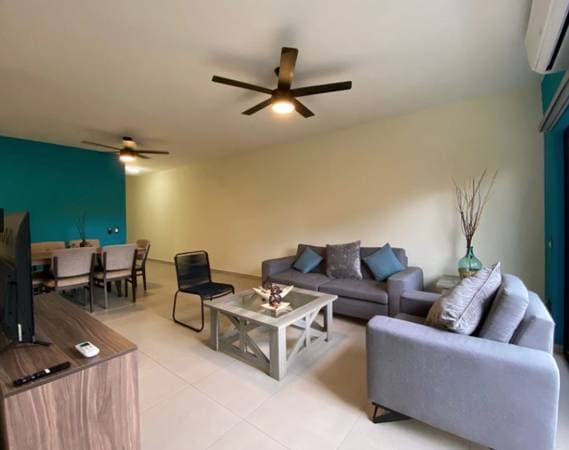 2 bed 1 bath apartment in the Romantic Zone