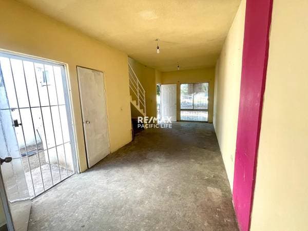 House For Sale In Santa Fe - Image 4