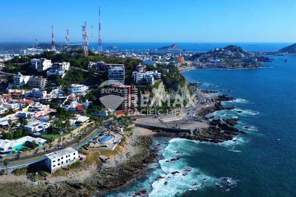 Condominium For Sale In Cerro De La Neveria