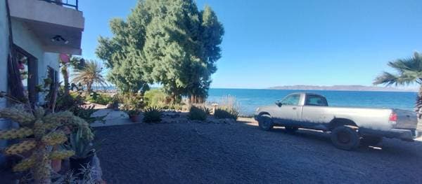 Mulege Realty Presents Beachfront Home with 2 Additional Rentals - Image 4