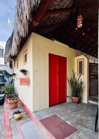 Charming Beachfront Park Model in the Heart of Los Barriles - Image 5