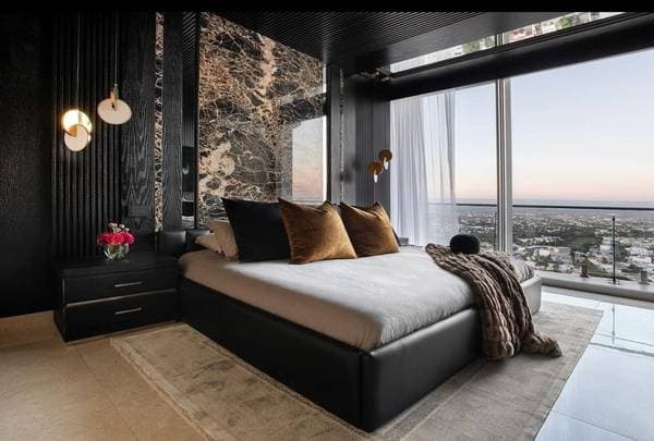 Price reduced on Luxury condo in Camino al Mar, GREAT REFERRAL FEE! - Image 4