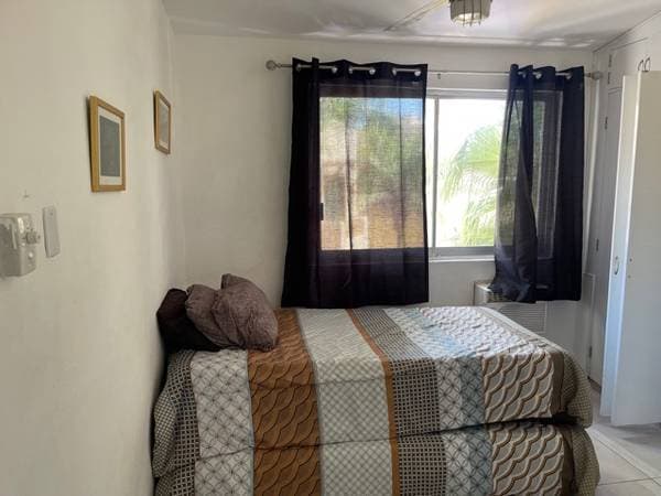 Test furnished apartment for rent Oceanview 2 swimming pools Cerritos - Image 4