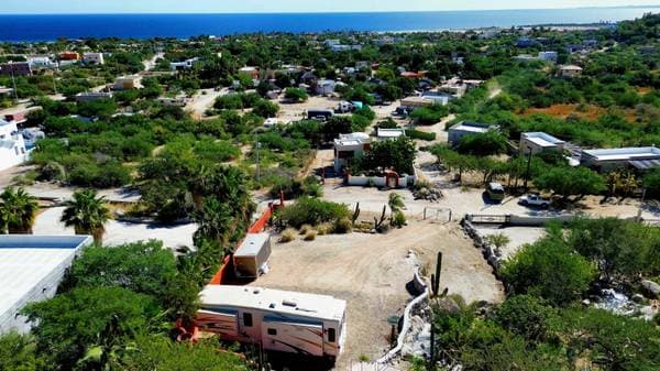 Property for sale (developed) - Image 4