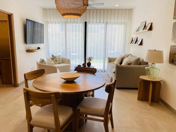 Firts Floor Tramonti Paradiso For Rent: - Image 4