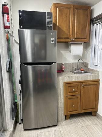 Studio for rent, yard for small dog. San Jose del Cabo, - Image 3