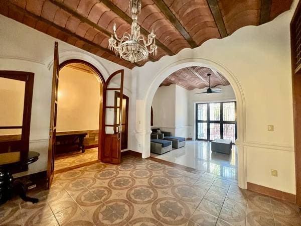 Angel Flores - Image 3