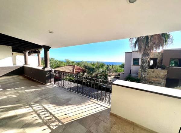 For Rent House Tezal, 3 Bedrooms - Image 2