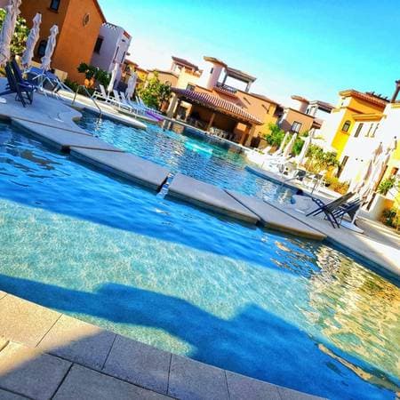 *+*Mavila/ For Lease / 3 Bd Condo /$2,500 Usd - Image 2