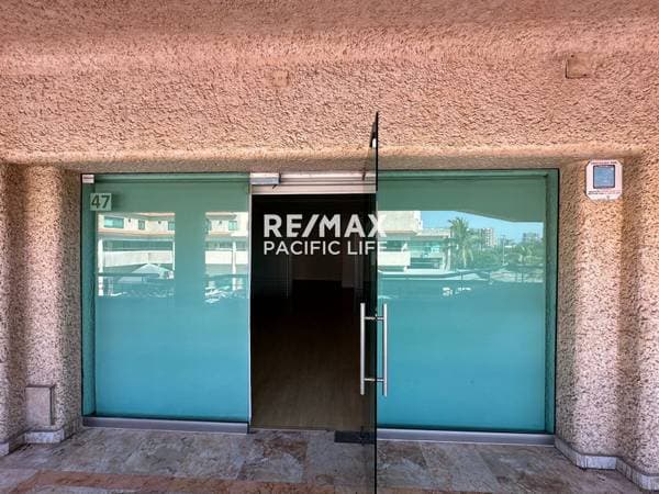 Commercial Premises For Rent In Plaza Marina Business & Life - Image 4